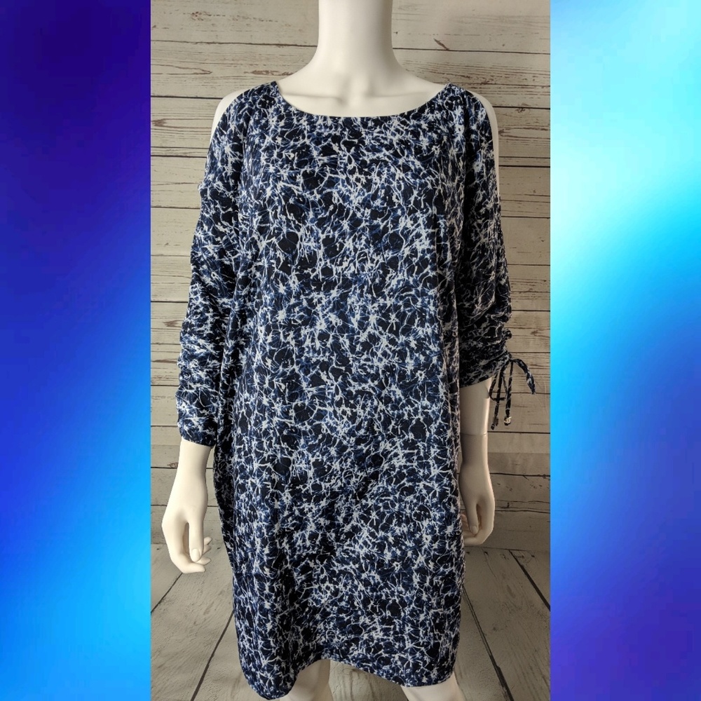 Michael Kors L Cold Shoulder Graphic Shift Dress